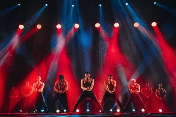 &SHcy;&ocy;&ucy; &pcy;&ocy;&dcy; &dcy;&ocy;&zhcy;&dcy;&iocy;&mcy; V&period; &Pcy;&rcy;&icy;&zcy;&ncy;&acy;&ncy;&icy;&iecy; &vcy; &lcy;&yucy;&bcy;&vcy;&icy;